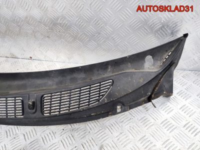 Решетка стеклоочистителя Skoda Fabia 5J1819415D - АвтоСклад31.рф - авторазборка контрактные б/у запчасти в г. Белгород