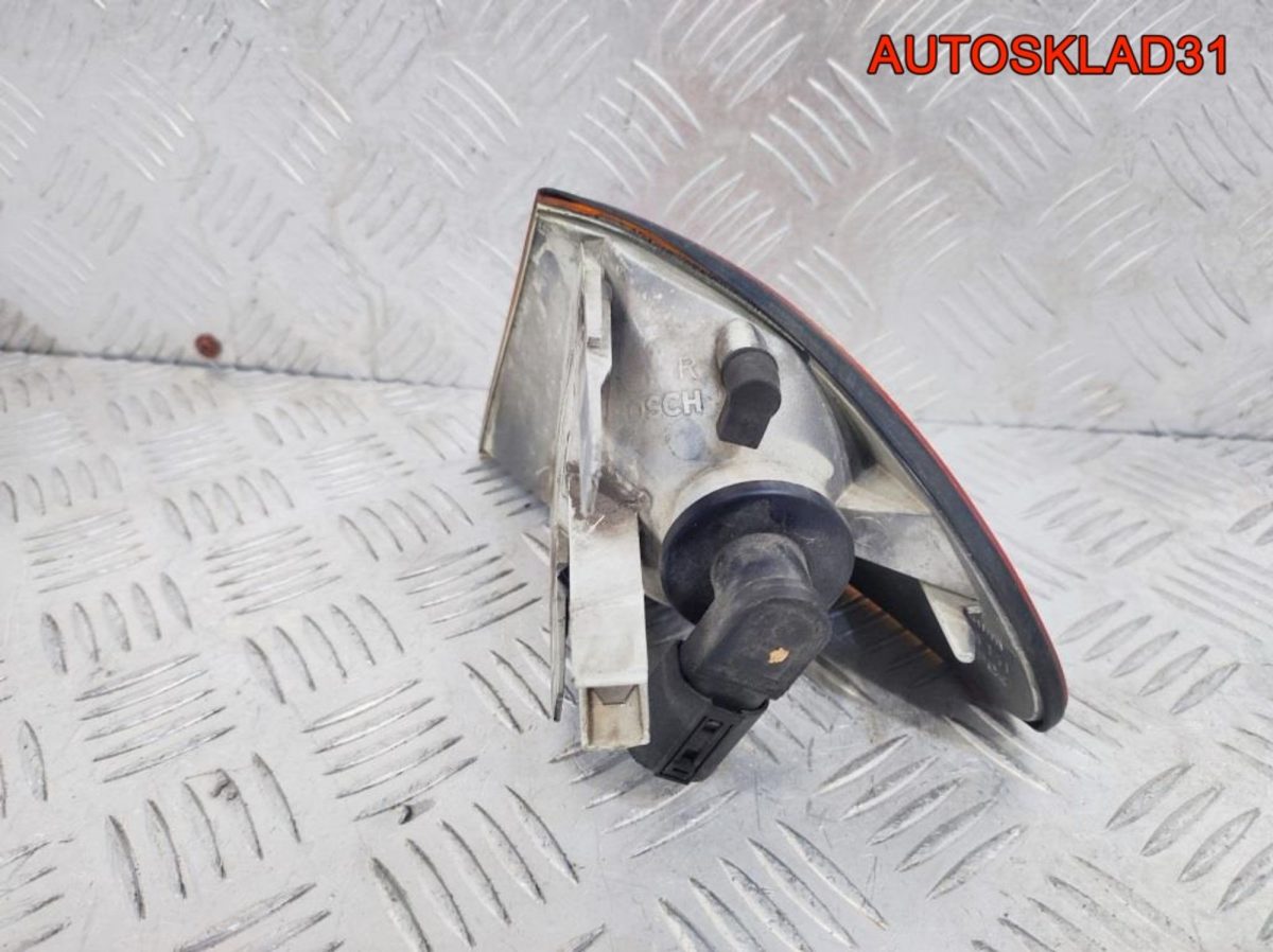 Указатель поворота правый BMW E46 63136902766 - АвтоСклад31.рф - авторазборка контрактные б/у запчасти в г. Белгород