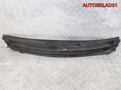 Решетка стеклоочистителя Mitsubishi Colt 7405A131 - АвтоСклад31.рф - авторазборка контрактные б/у запчасти в г. Белгород