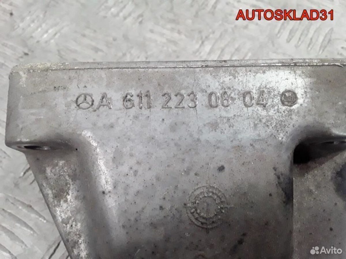 Кронштейн двигателя правый Mercedes W211 2.2 646 - АвтоСклад31.рф - авторазборка контрактные б/у запчасти в г. Белгород