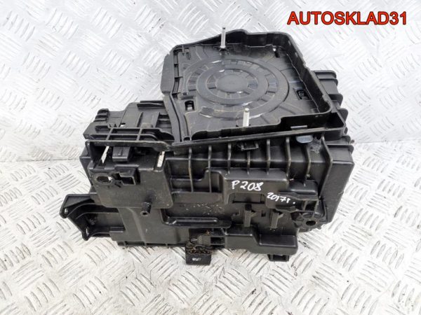Локер задний левый Ford Focus 2 4M51N278B Combi - АвтоСклад31.рф - авторазборка контрактные б/у запчасти в г. Белгород
