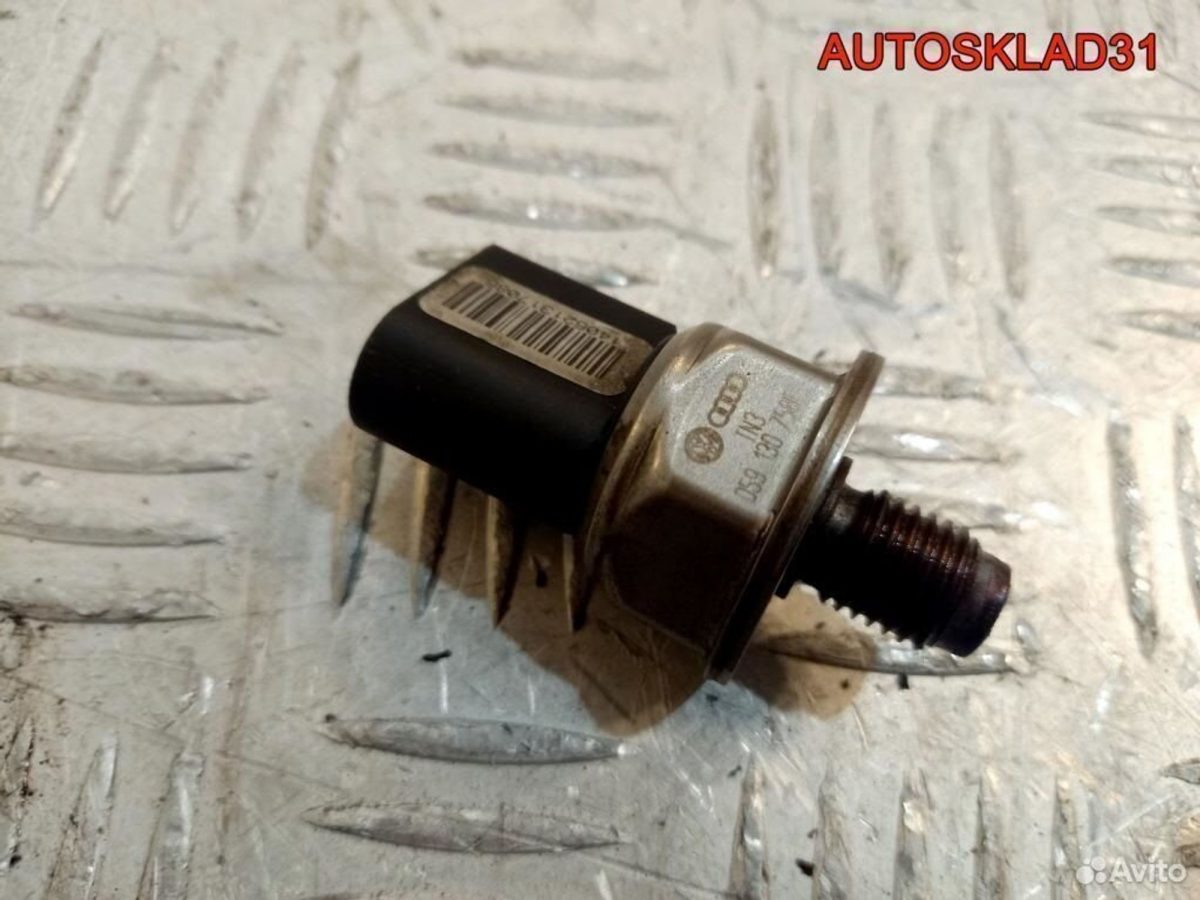 Датчик давления топлива Audi A4 B7 ASB 059130758E - АвтоСклад31.рф - авторазборка контрактные б/у запчасти в г. Белгород