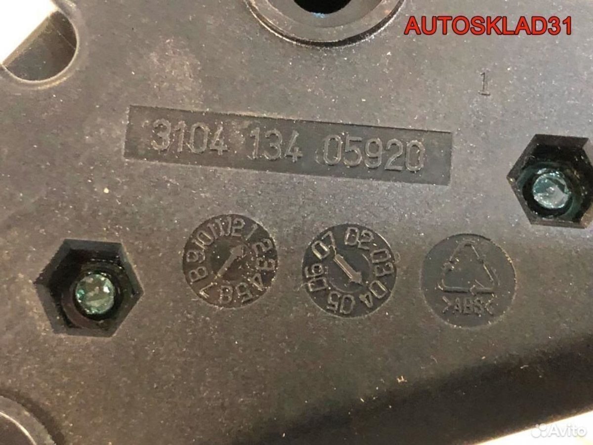 Блок электронный Volkswagen Golf 5 1K0035463D - АвтоСклад31.рф - авторазборка контрактные б/у запчасти в г. Белгород