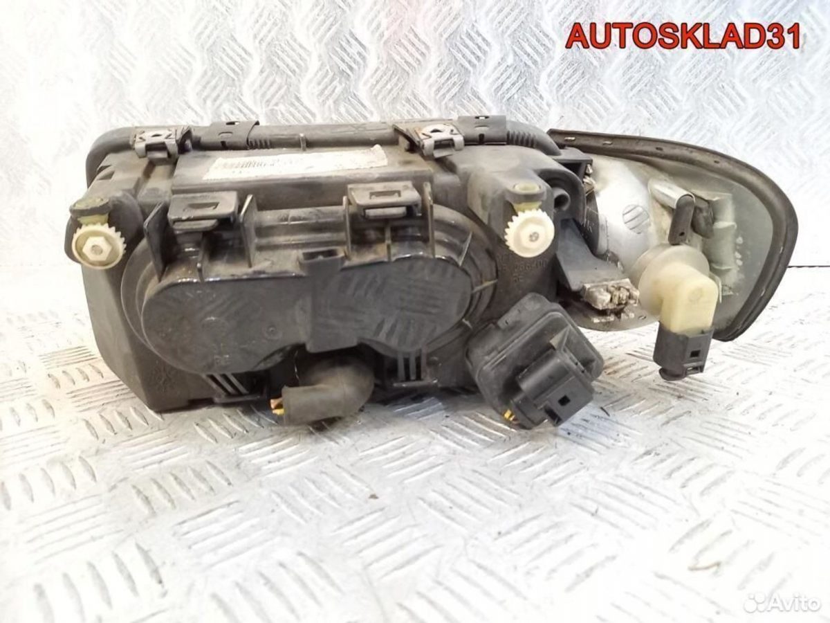 Фара правая Audi A3 8L1 8L0941030 дорестайлинг - АвтоСклад31.рф - авторазборка контрактные б/у запчасти в г. Белгород