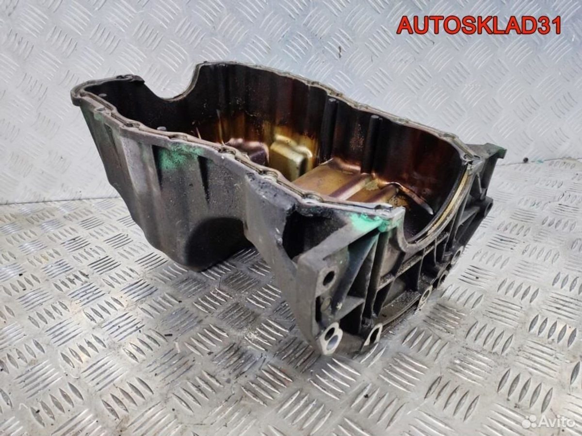 Поддон масляный двигателя Renault Clio 7700273456 - АвтоСклад31.рф - авторазборка контрактные б/у запчасти в г. Белгород