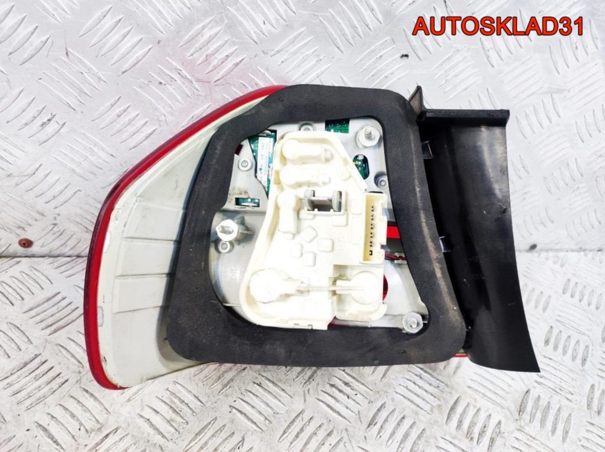 Фонарь задний наружный правый BMW E90 63214871732 - АвтоСклад31.рф - авторазборка контрактные б/у запчасти в г. Белгород