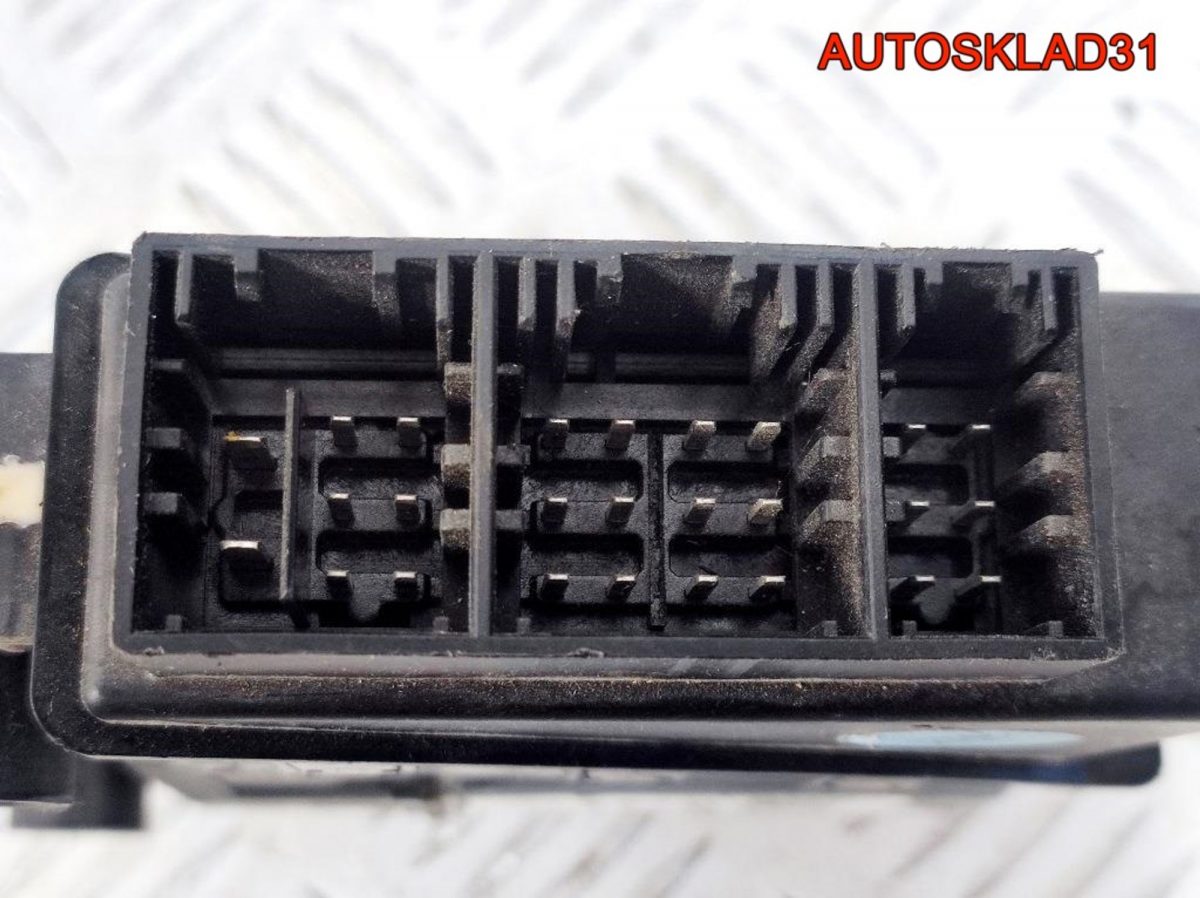 Моторчик стеклоподъемника п/п VW Polo 6Q1959801A - АвтоСклад31.рф - авторазборка контрактные б/у запчасти в г. Белгород