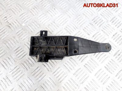 Направляющая заднего бампера левая VW Golf Mk3 - АвтоСклад31.рф - авторазборка контрактные б/у запчасти в г. Белгород