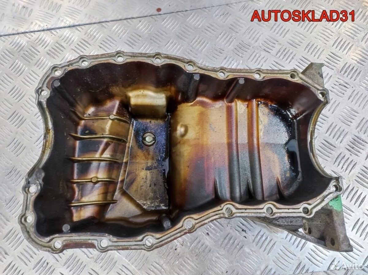 Поддон масляный двигателя Renault Clio 7700273456 - АвтоСклад31.рф - авторазборка контрактные б/у запчасти в г. Белгород