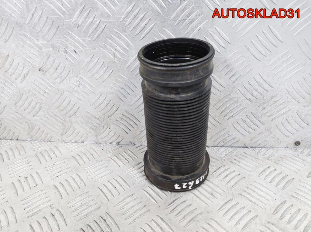 Патрубок воздушного фильтра VW Passat B5 8D0129627 - АвтоСклад31.рф - авторазборка контрактные б/у запчасти в г. Белгород Патрубок воздушного фильтра VW Passat B5 8D0129627 - АвтоСклад31.рф - авторазборка контрактные б/у запчасти в г. Белгород