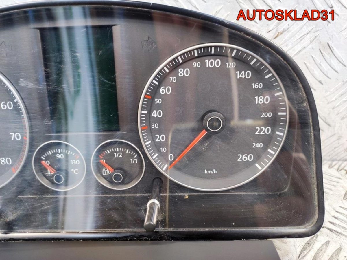 Панель приборов VW Touran 1T0920874E Бензин - АвтоСклад31.рф - авторазборка контрактные б/у запчасти в г. Белгород