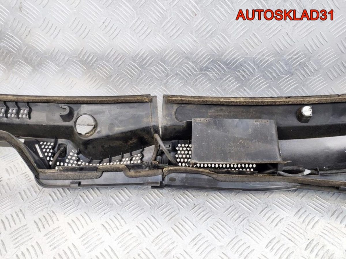 Решетка стеклоочистителя  Honda Jazz 74221SAA - АвтоСклад31.рф - авторазборка контрактные б/у запчасти в г. Белгород