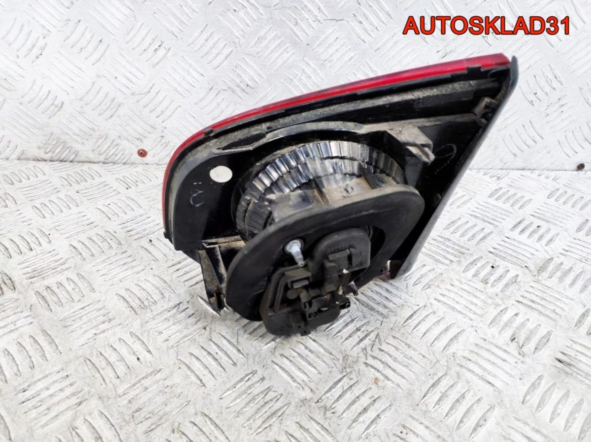 Фонарь внутренний левый VW Golf 6 5K0945093G - АвтоСклад31.рф - авторазборка контрактные б/у запчасти в г. Белгород