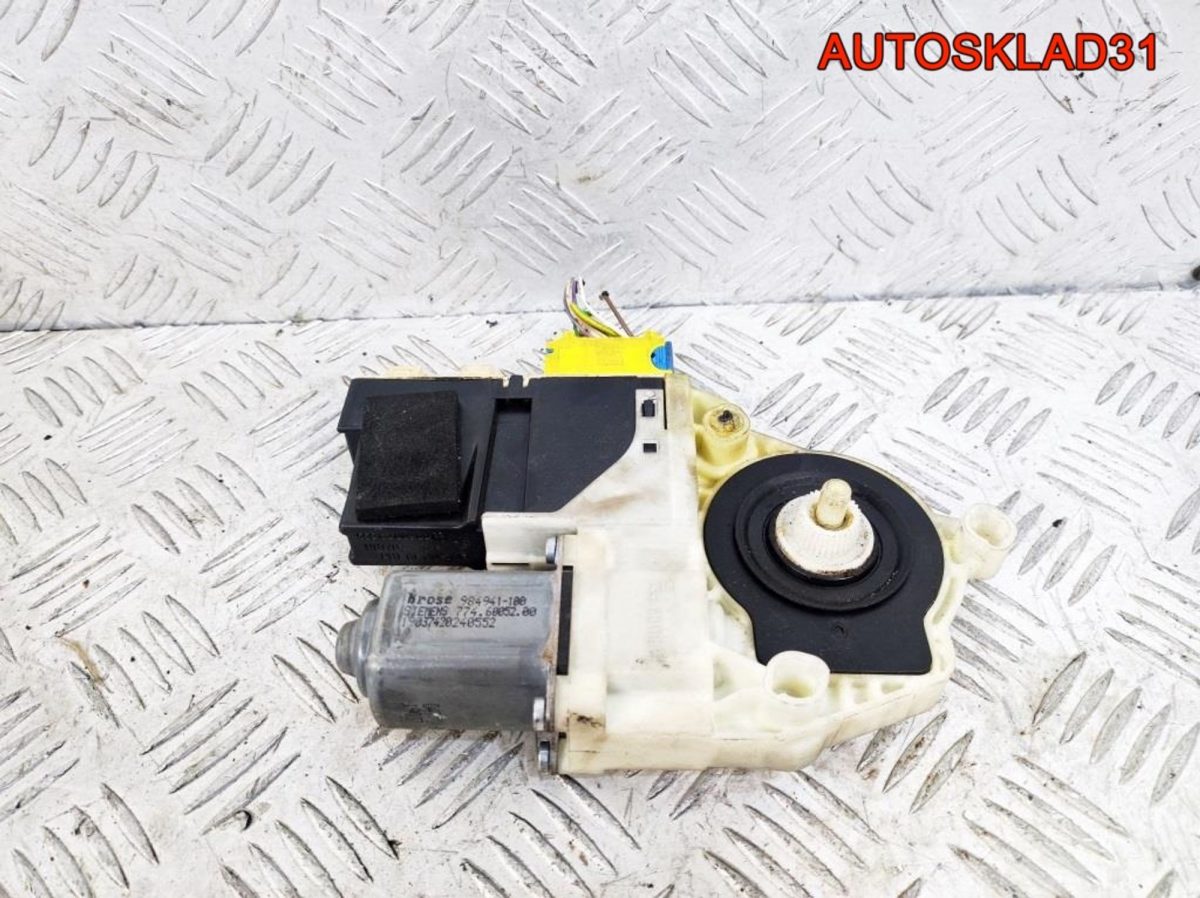 Моторчик стеклоподъемника Citroen C4 9681577780 - АвтоСклад31.рф - авторазборка контрактные б/у запчасти в г. Белгород
