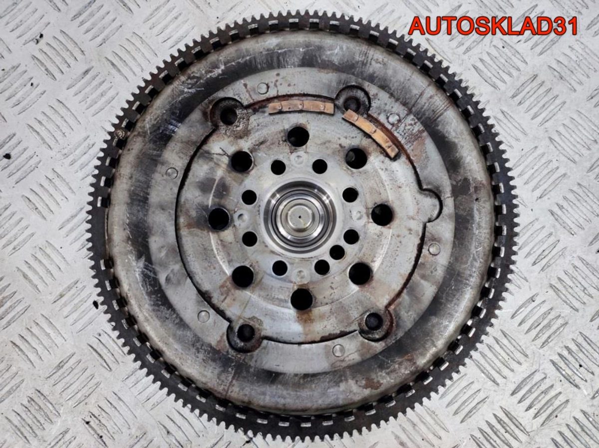 Маховик Mercedes Benz W203 М111.955 A1110305405 - АвтоСклад31.рф - авторазборка контрактные б/у запчасти в г. Белгород
