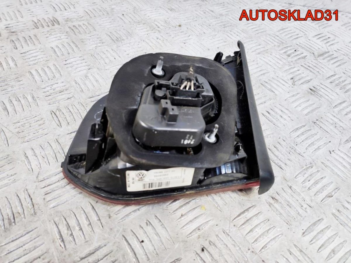 Фонарь внутренний левый VW Golf 6 5K0945093G - АвтоСклад31.рф - авторазборка контрактные б/у запчасти в г. Белгород