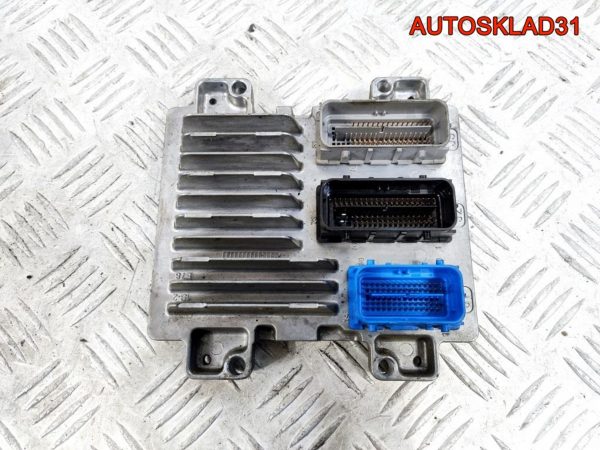 Блок абс ABS Renault Sandero 8200756095 - АвтоСклад31.рф - авторазборка контрактные б/у запчасти в г. Белгород
