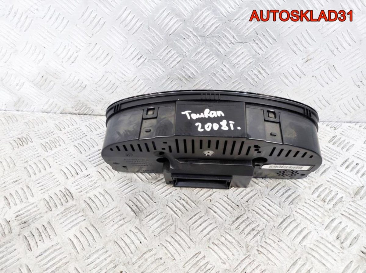 Панель приборов VW Touran 1T0920874E Бензин - АвтоСклад31.рф - авторазборка контрактные б/у запчасти в г. Белгород