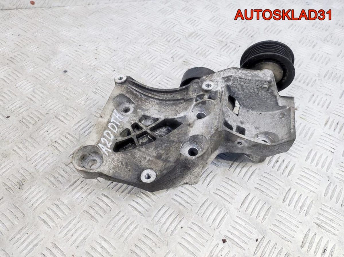 Кронштейн кондиционера Opel Astra J 55582510 - АвтоСклад31.рф - авторазборка контрактные б/у запчасти в г. Белгород