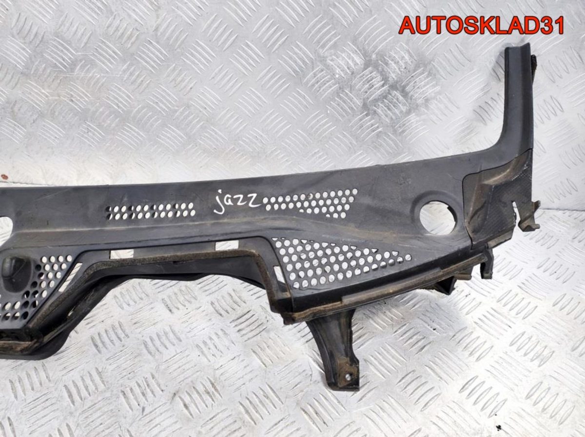 Решетка стеклоочистителя  Honda Jazz 74221SAA - АвтоСклад31.рф - авторазборка контрактные б/у запчасти в г. Белгород