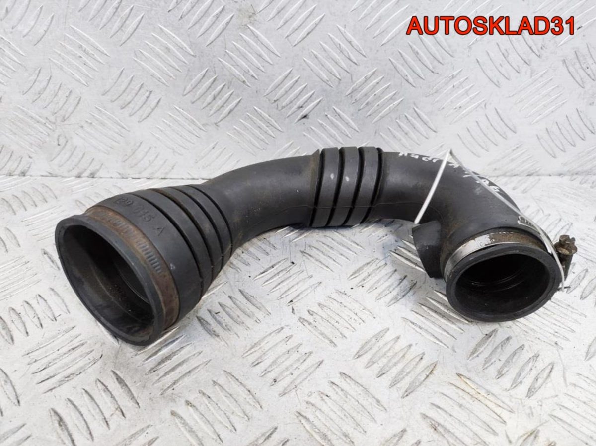 Патрубок турбины воздушный Audi A6 C5 8D0129615A - АвтоСклад31.рф - авторазборка контрактные б/у запчасти в г. Белгород