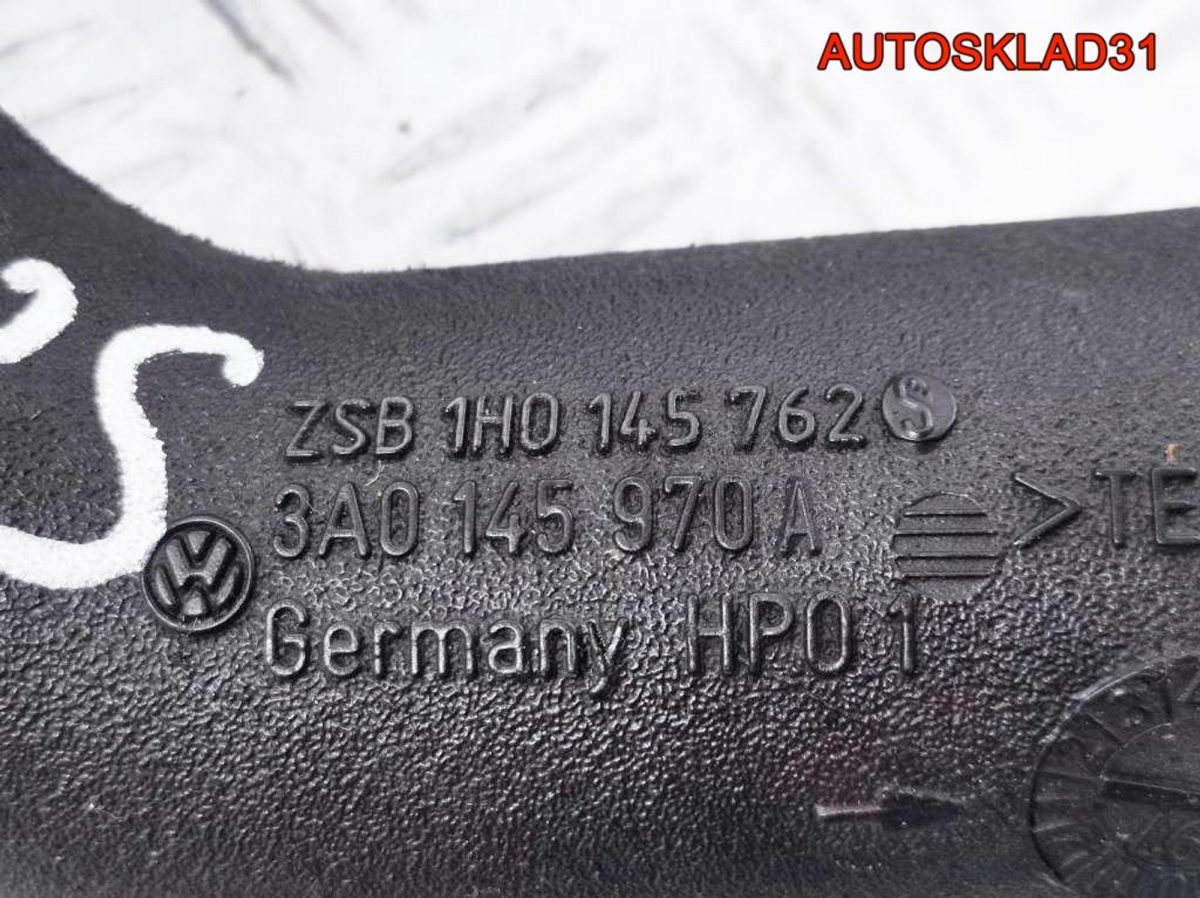 Патрубок интеркулера VW Golf 3 1,9 AHU 3A0145970A - АвтоСклад31.рф - авторазборка контрактные б/у запчасти в г. Белгород