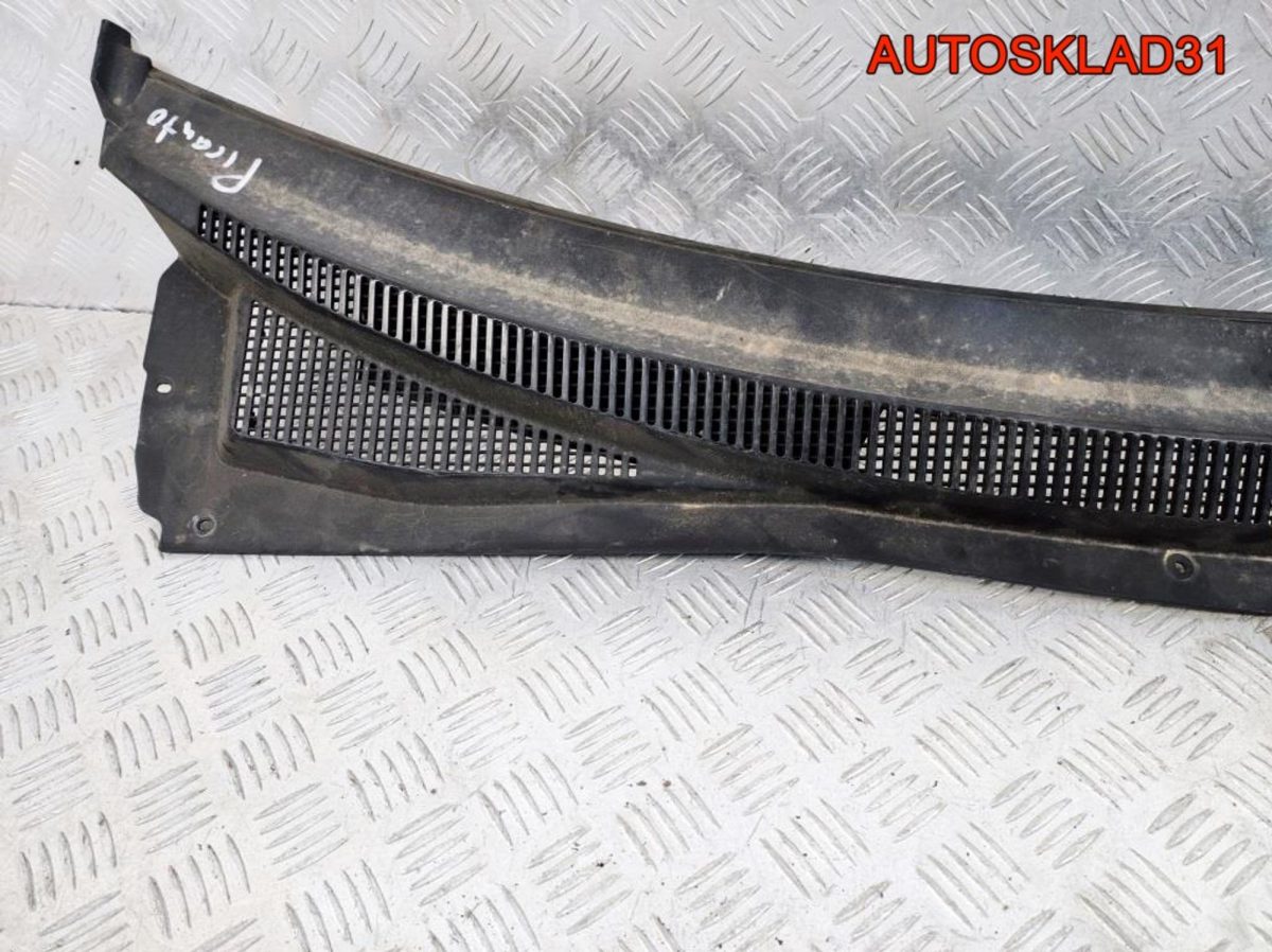 Решетка стеклоочистителя Kia Picanto 1 8615007000 - АвтоСклад31.рф - авторазборка контрактные б/у запчасти в г. Белгород