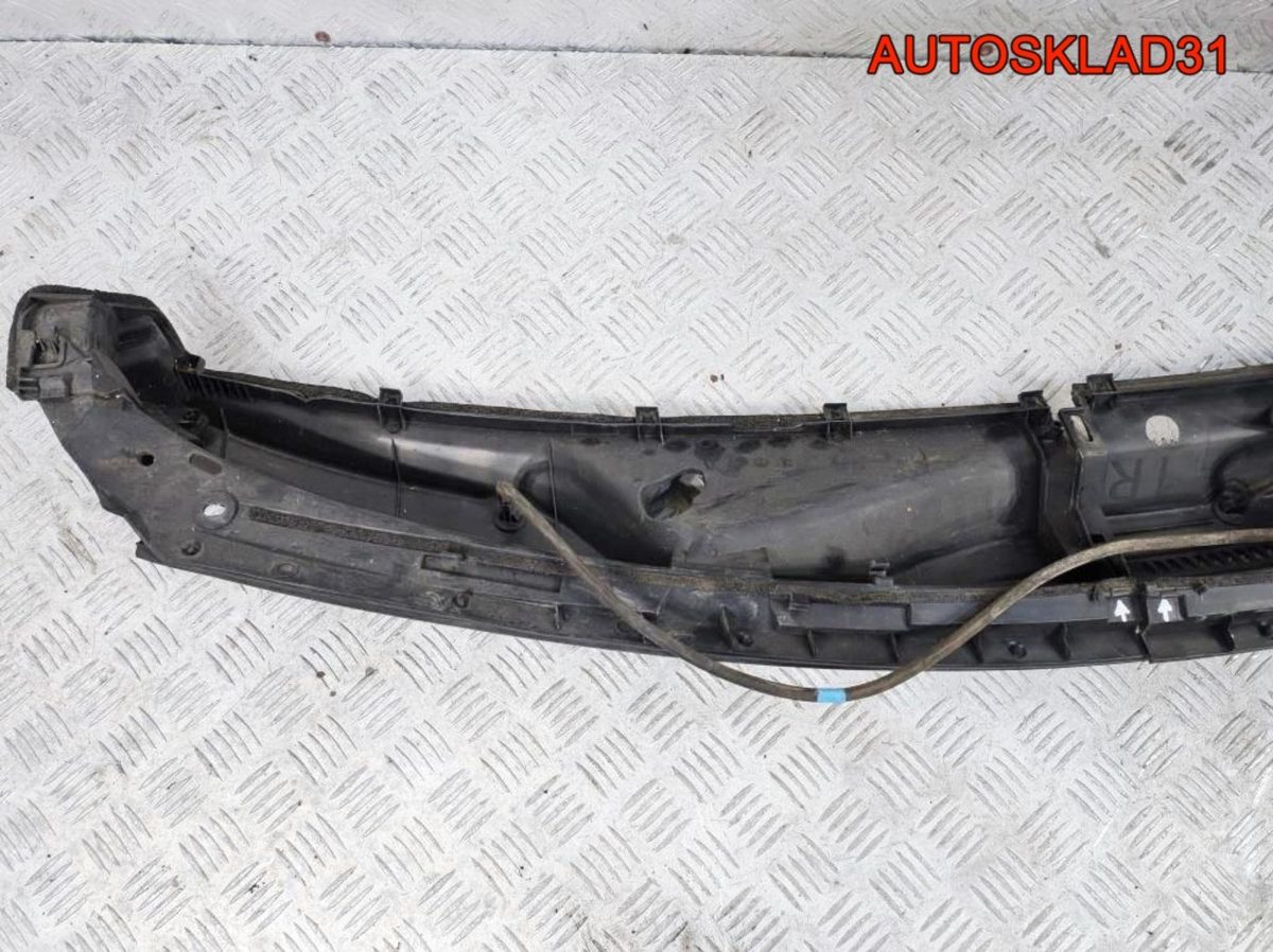 Решетка стеклоочистителя Toyota Aygo 557090H010 - АвтоСклад31.рф - авторазборка контрактные б/у запчасти в г. Белгород