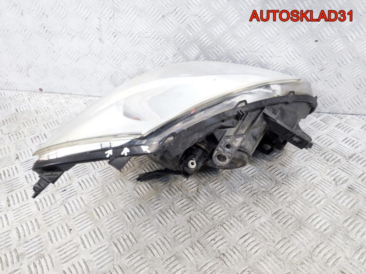 Фара левая Renault Clio 3 8200892493 - АвтоСклад31.рф - авторазборка контрактные б/у запчасти в г. Белгород