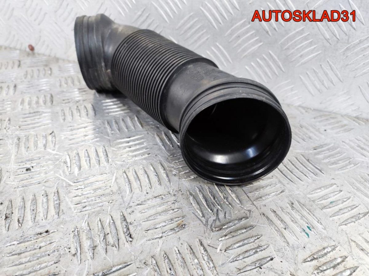 Патрубок воздушного фильтра Passat B6 1K0129684L - АвтоСклад31.рф - авторазборка контрактные б/у запчасти в г. Белгород