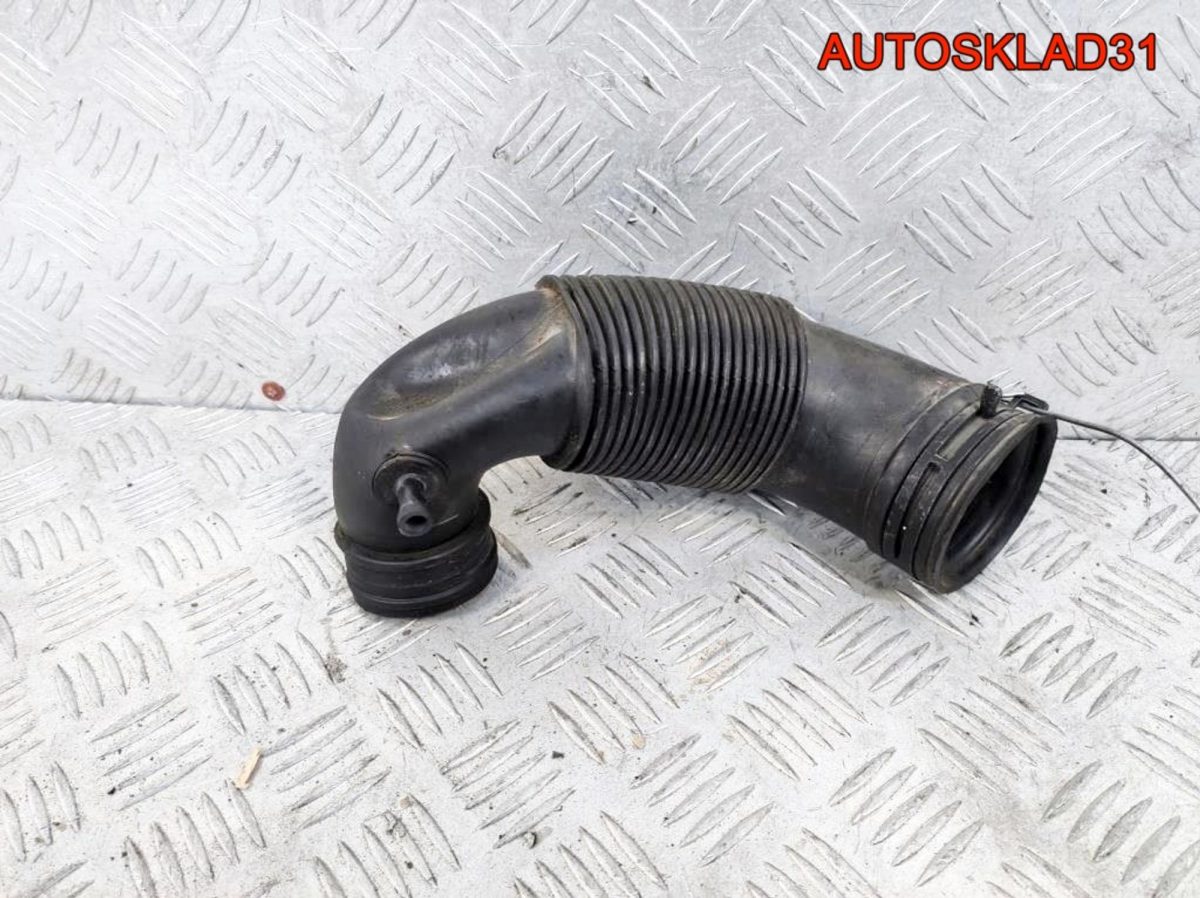 Патрубок воздушного фильтра Skoda Fabia 6Y0129684B - АвтоСклад31.рф - авторазборка контрактные б/у запчасти в г. Белгород
