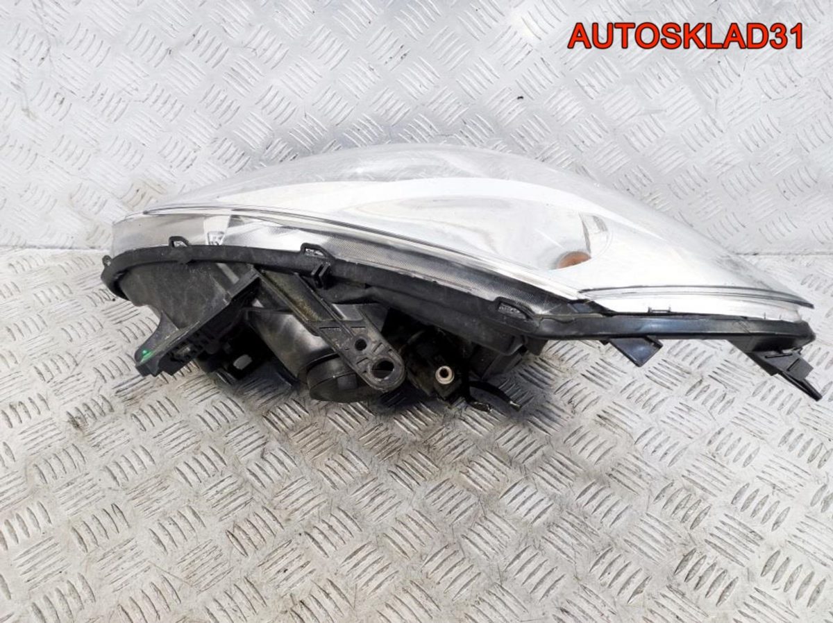 Фара правая Renault Clio 3 044052 - АвтоСклад31.рф - авторазборка контрактные б/у запчасти в г. Белгород