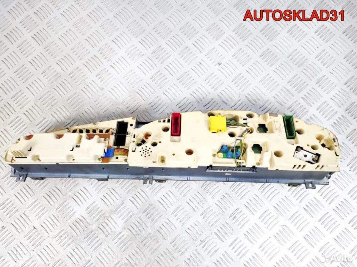 Приборная панель Audi A6 C4 4A1919033HD Бензин - АвтоСклад31.рф - авторазборка контрактные б/у запчасти в г. Белгород