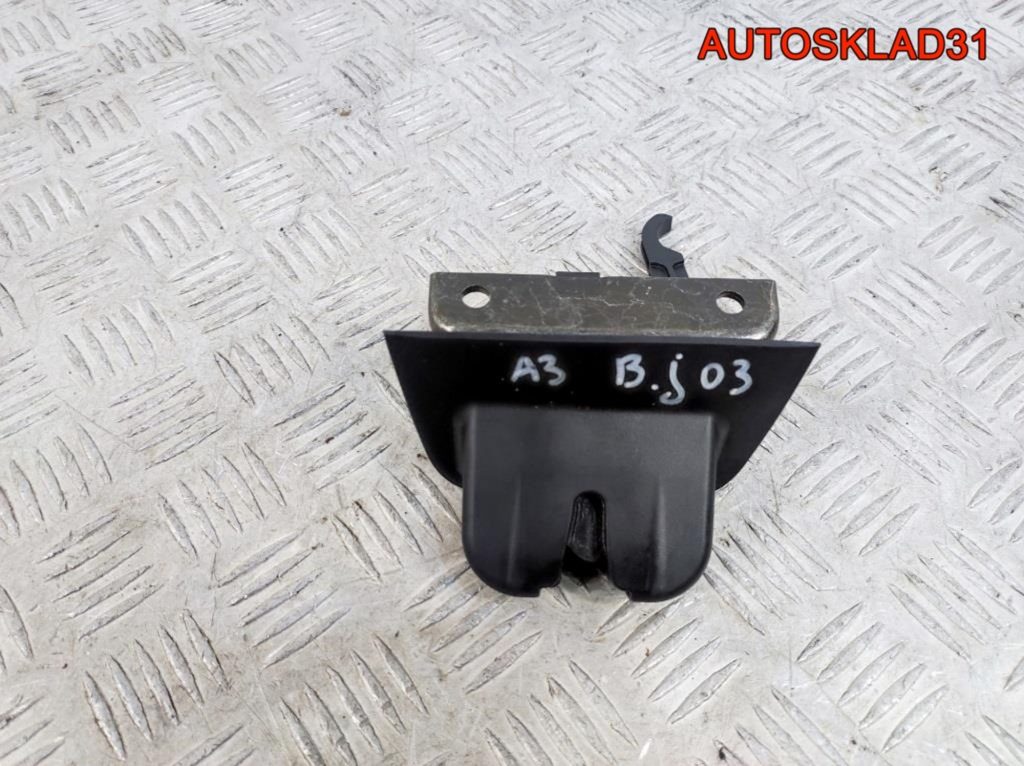 Замок крышки багажника Audi A3 8P 8P3827505 - АвтоСклад31.рф - авторазборка контрактные б/у запчасти в г. Белгород Замок крышки багажника Audi A3 8P 8P3827505 - АвтоСклад31.рф - авторазборка контрактные б/у запчасти в г. Белгород
