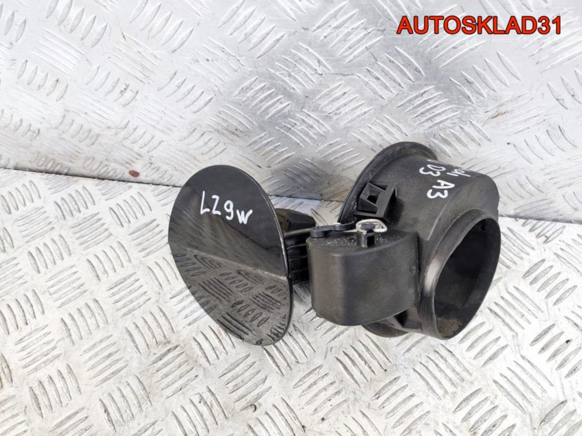 Лючок бензобака Audi A3 8P 8P0809999B Бензин - АвтоСклад31.рф - авторазборка контрактные б/у запчасти в г. Белгород