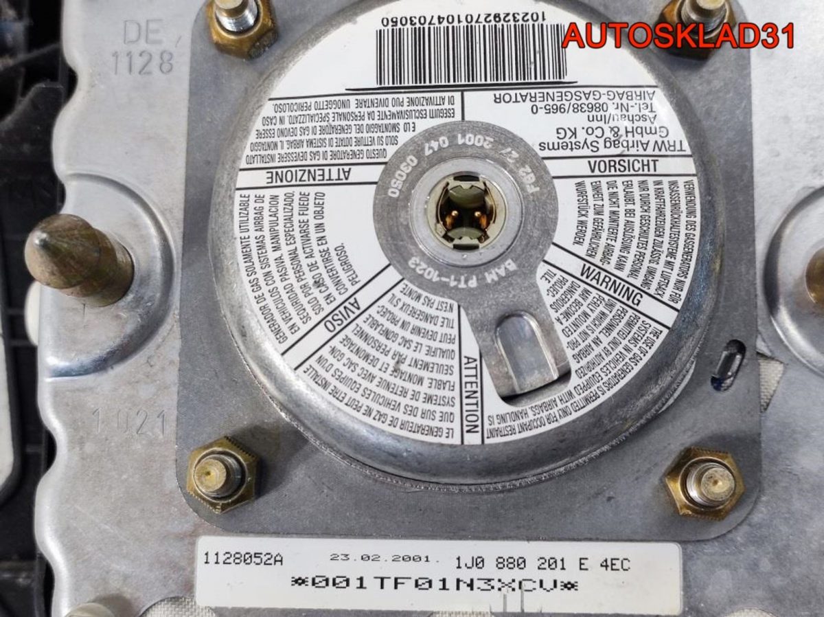 Рулевое колесо с AIR BAG VW Passat B5 1J0419091C - АвтоСклад31.рф - авторазборка контрактные б/у запчасти в г. Белгород