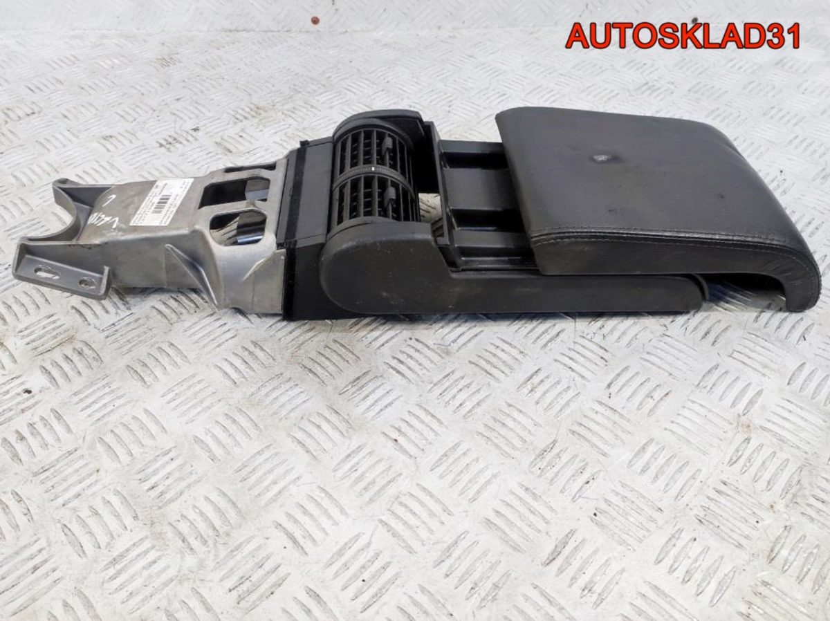 Подлокотник Opel Vectra C 13171946 - АвтоСклад31.рф - авторазборка контрактные б/у запчасти в г. Белгород