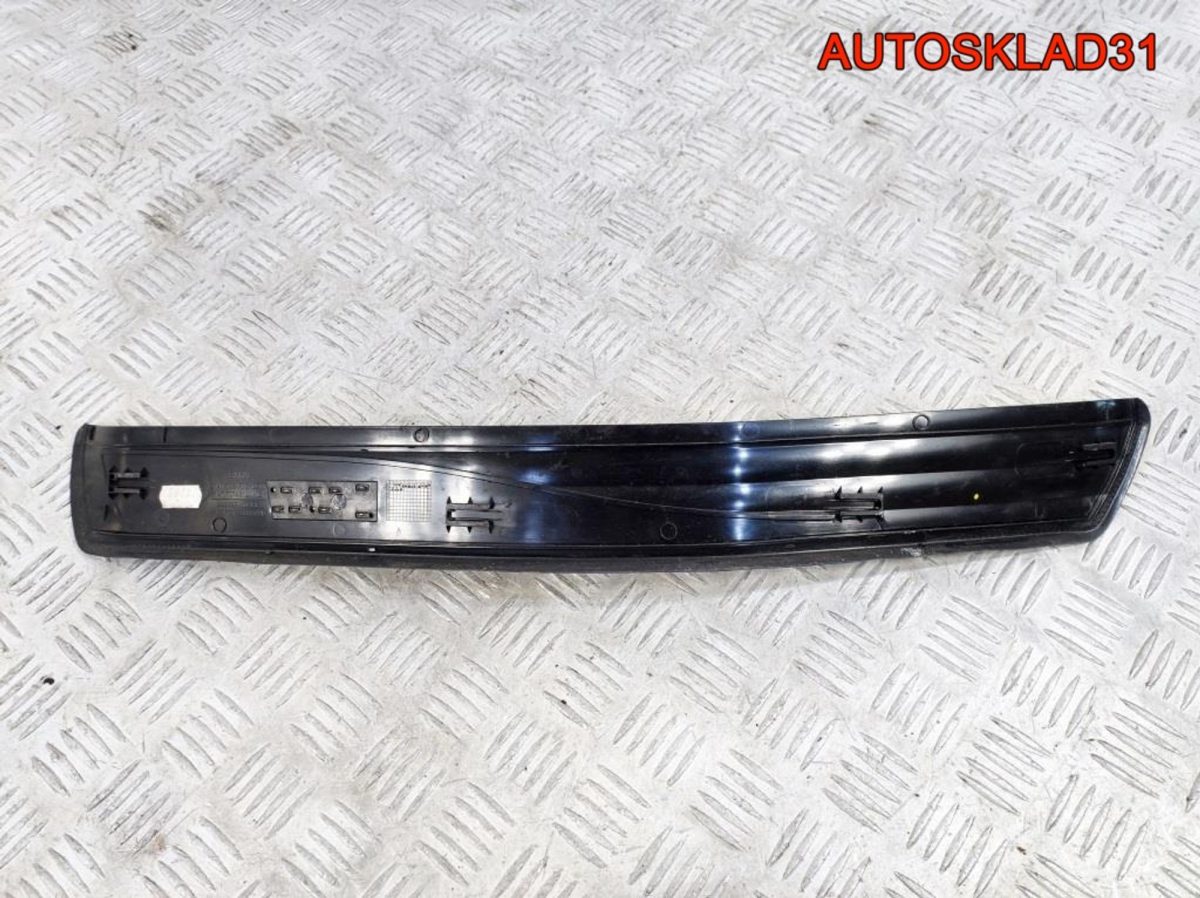 Накладка на порог правая BMW E60 51477034306 - АвтоСклад31.рф - авторазборка контрактные б/у запчасти в г. Белгород
