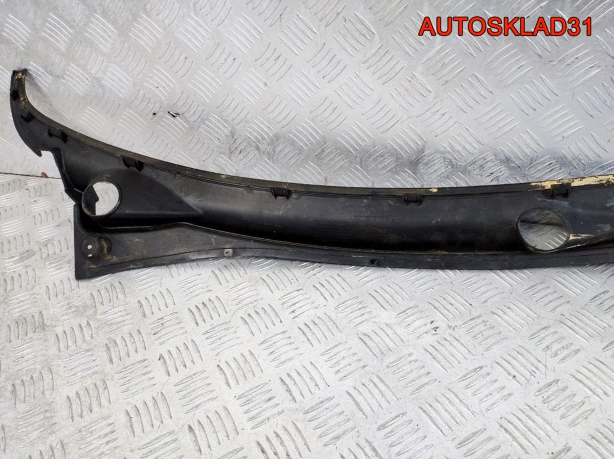 Решетка стеклоочистителя Hyundai H-1 8616047000 - АвтоСклад31.рф - авторазборка контрактные б/у запчасти в г. Белгород