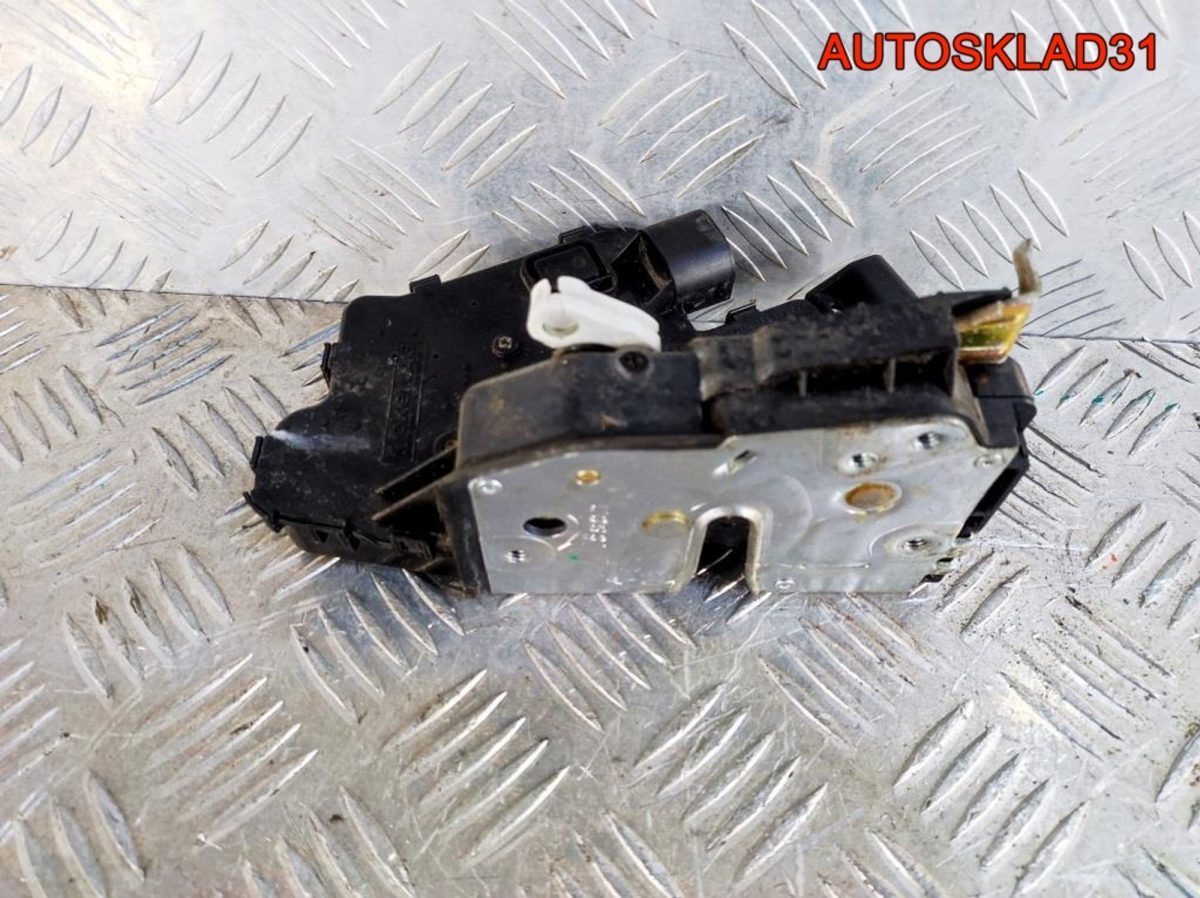 Замок двери передней правой BMW E46 51217011244 - АвтоСклад31.рф - авторазборка контрактные б/у запчасти в г. Белгород