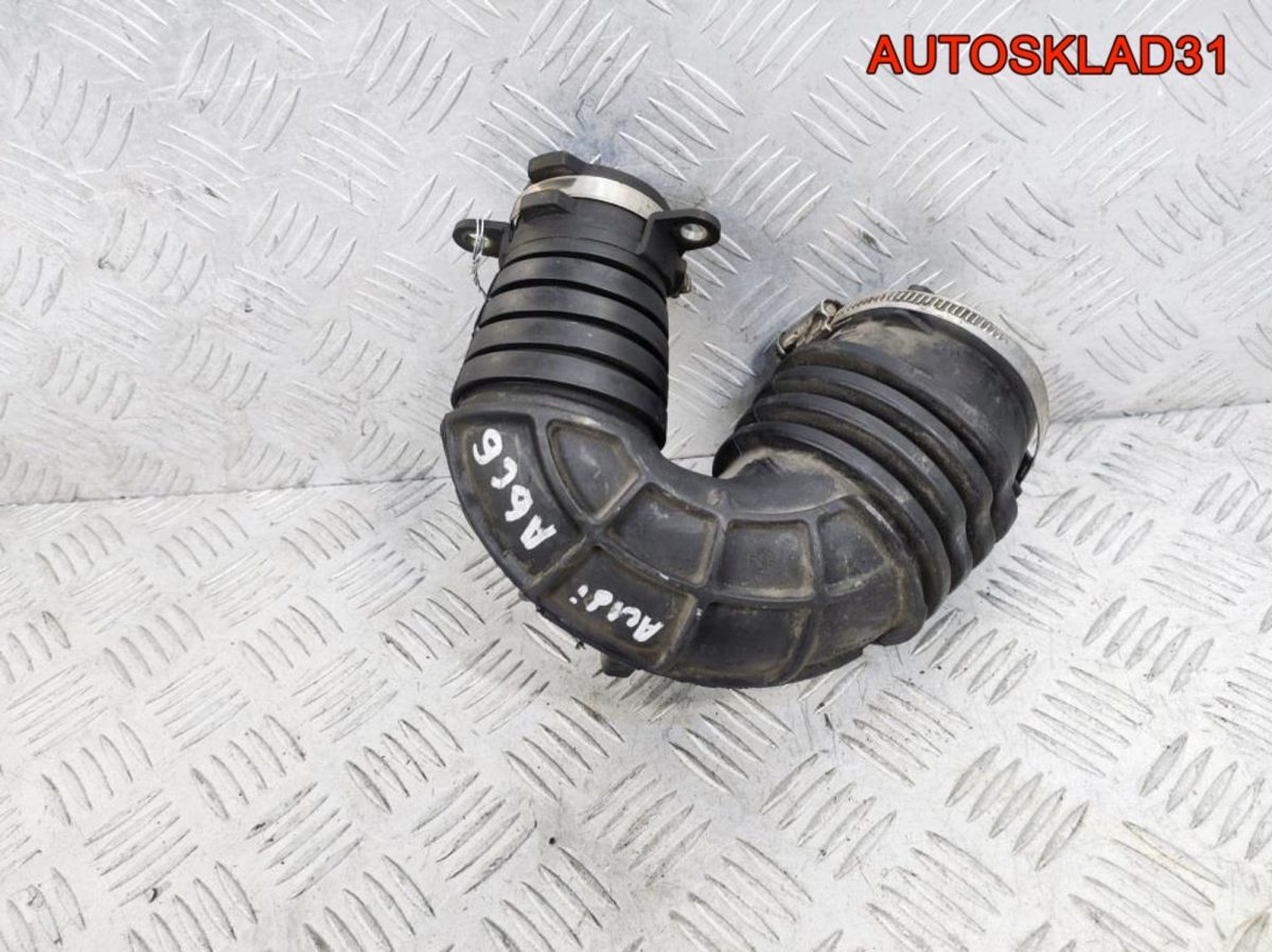 Патрубок воздушного фильтра Audi A6 C6 4F0129615E - АвтоСклад31.рф - авторазборка контрактные б/у запчасти в г. Белгород