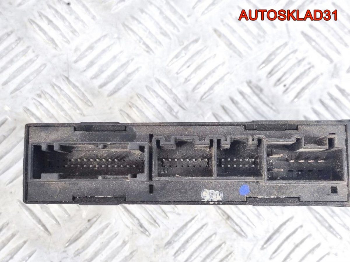 Моторчик стеклоподъемника п/л Audi A2 8Z2959801A - АвтоСклад31.рф - авторазборка контрактные б/у запчасти в г. Белгород