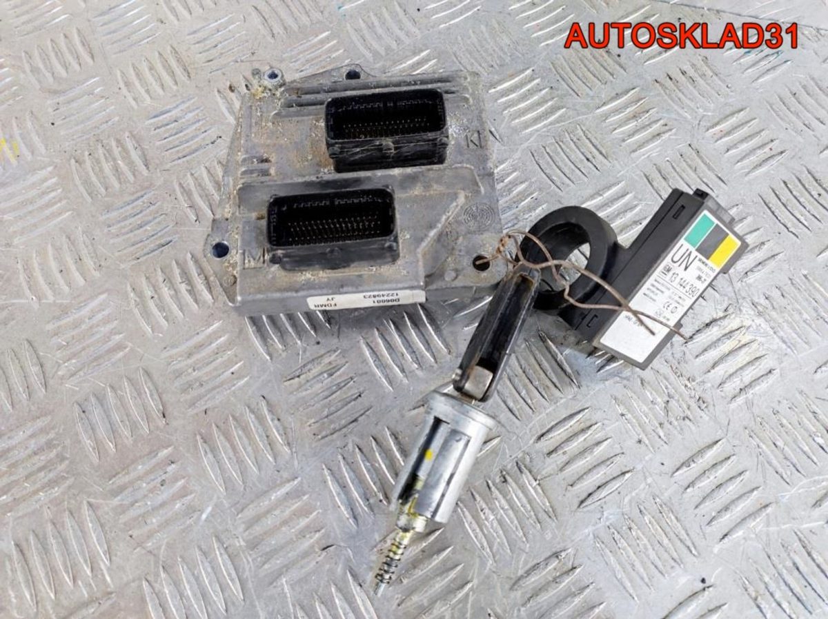 Блок ЭБУ комплект Opel Meriva A Z16XEP 12249823 - АвтоСклад31.рф - авторазборка контрактные б/у запчасти в г. Белгород