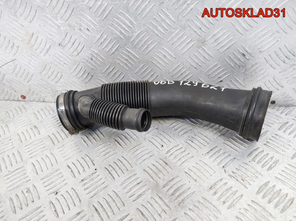 Патрубок воздушного фильтра Audi A4 B5 06B129627 - АвтоСклад31.рф - авторазборка контрактные б/у запчасти в г. Белгород Патрубок воздушного фильтра Audi A4 B5 06B129627 - АвтоСклад31.рф - авторазборка контрактные б/у запчасти в г. Белгород
