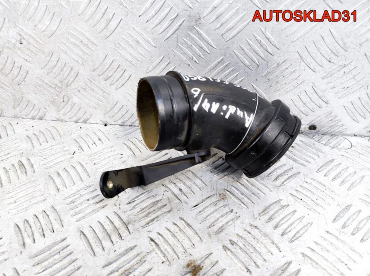 Патрубок впускного коллектора Passat B5 058133356D - АвтоСклад31.рф - авторазборка контрактные б/у запчасти в г. Белгород