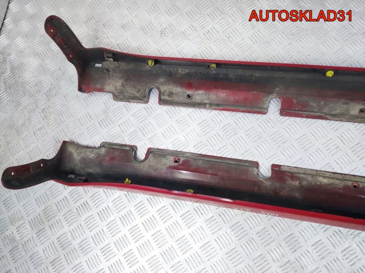 Накладка на порог Комплект Mitsubishi Carisma DA - АвтоСклад31.рф - авторазборка контрактные б/у запчасти в г. Белгород