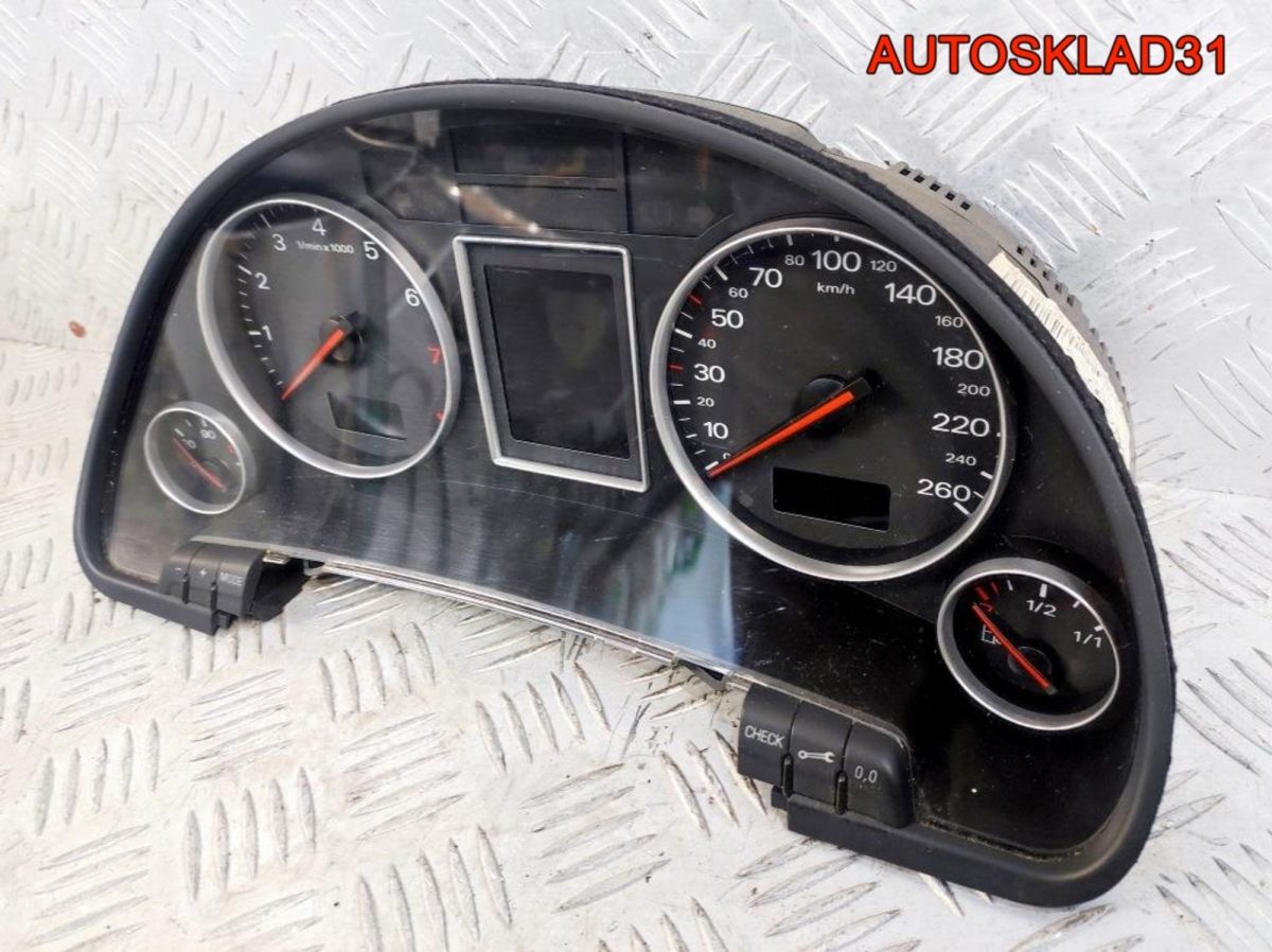 Панель приборов Audi A4 B6 8E0920931 - АвтоСклад31.рф - авторазборка контрактные б/у запчасти в г. Белгород