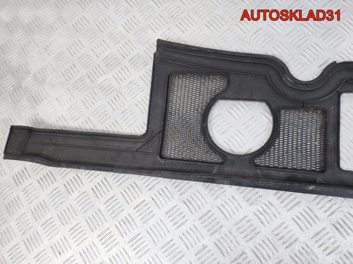 Решетка стеклоочистителя Audi A4 B6 8E1819417B - АвтоСклад31.рф - авторазборка контрактные б/у запчасти в г. Белгород