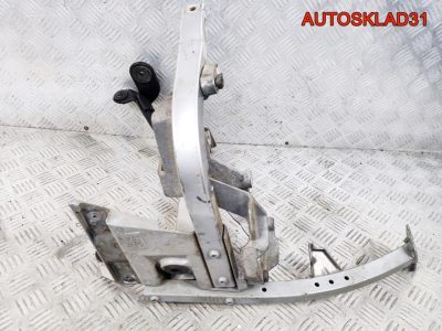 Кронштейн крепления крыла Audi A8 D3 4E0821137D - АвтоСклад31.рф - авторазборка контрактные б/у запчасти в г. Белгород