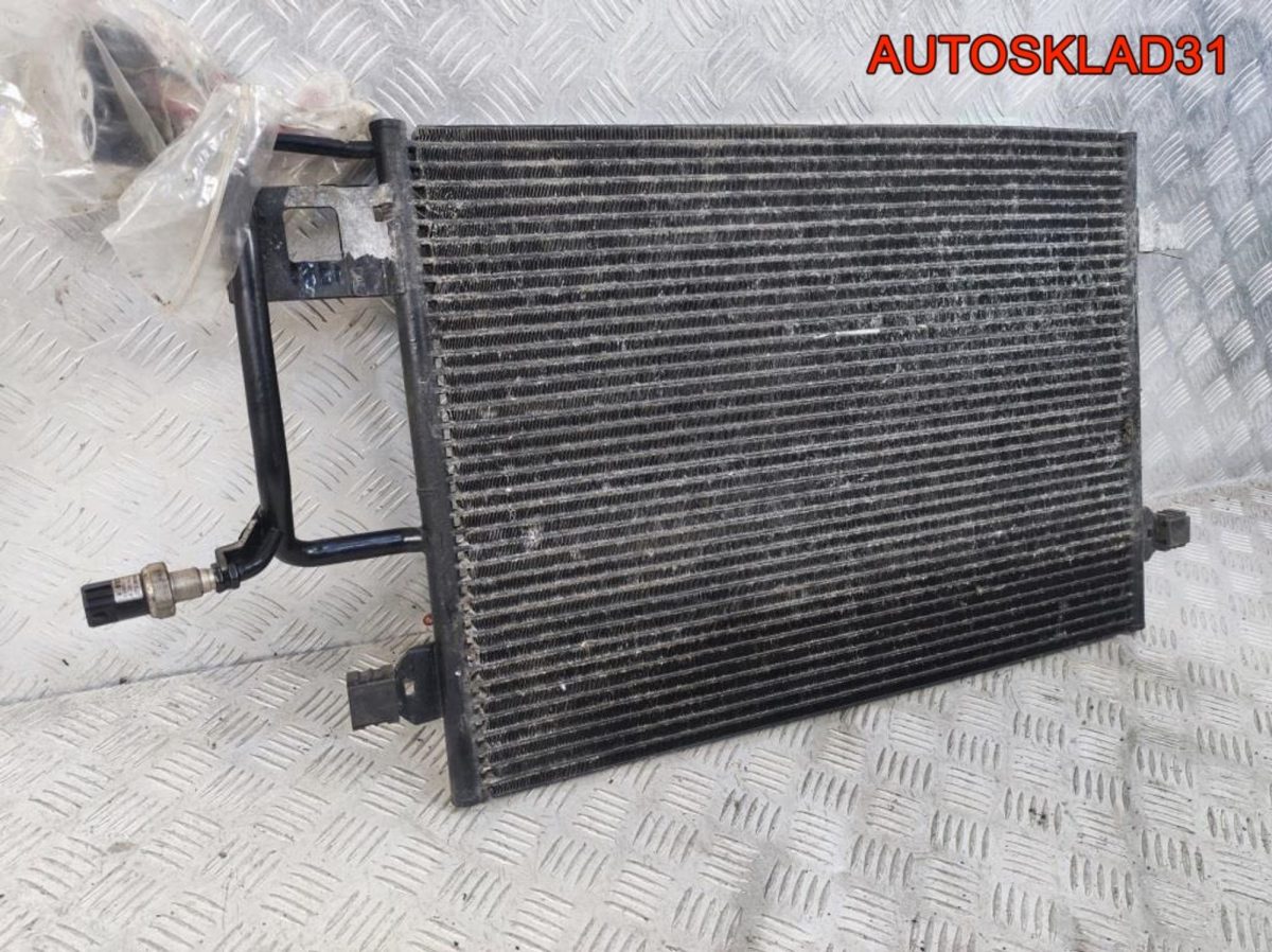 Радиатор кондиционера Audi A4 B5 8D0260401G Дизель - АвтоСклад31.рф - авторазборка контрактные б/у запчасти в г. Белгород